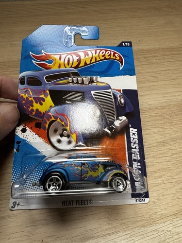 4 Hot Wheels Hot Rods - Sooo Fast, Neet Streeter & 2 Pass N Gasser - Picture 5 of 15
