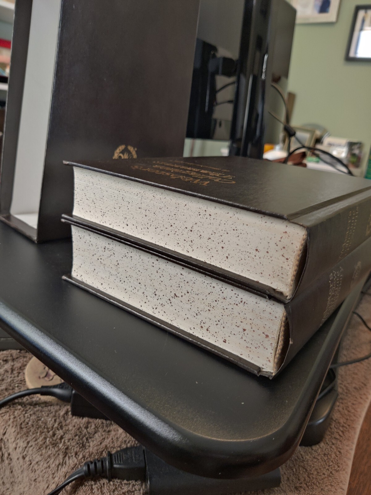 Merriam ster Collegiate Dictionary Thesaurus Box Set Hardcover 9th