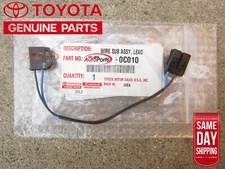 FITS: 95 - 04 TOYOTA TACOMA FUEL PUMP WIRE CONNECTOR OEM BRAND NEW