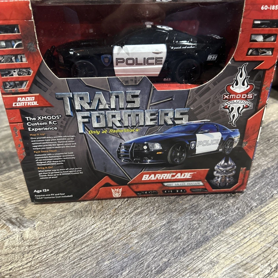 XMODS Evolution Transformers Barricade RC - Radioshack - 2007 Foto 2 de 4