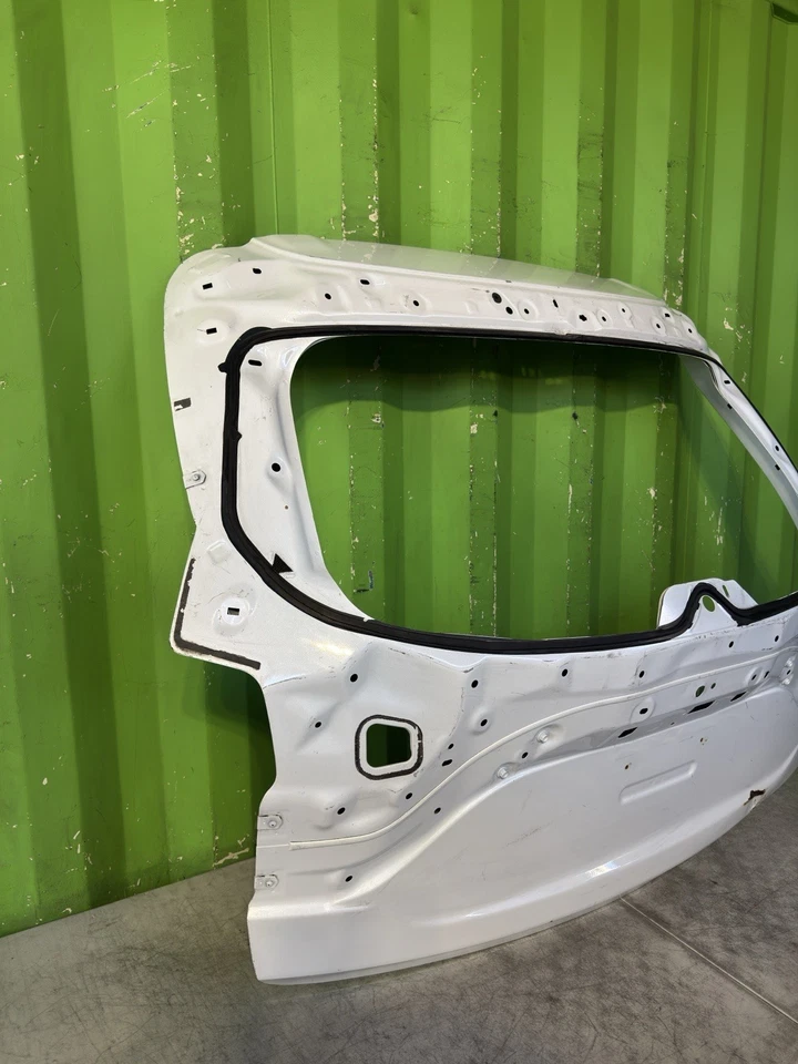 2017 2018 2019 2020 2021 2022 MAZDA CX5 CX-5 REAR LIFTGATE TAILGATE SHELL OEM - Image 2 of 4