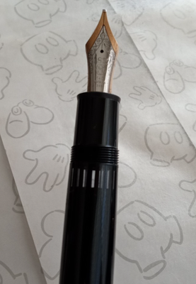 Montblanc Meisterstruck No 149 Black Fountain Pen 4810 14C Nib 585