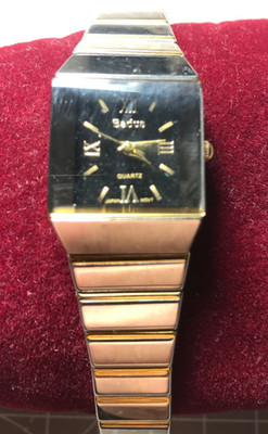 Badus Quartz Ladies Watch Gold Tone