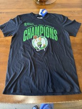 Celtics 2023-2024 NBA Champions T Shirt Size Medium