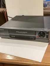 EMERSON Working Digital Auto Tracking Video Cassette Recorder VCR3000 No Remote
