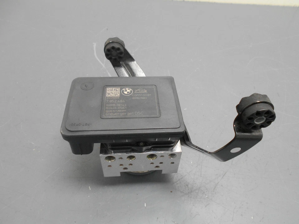 BMW M3 F80 ABS DSC 2015 14 16 17 18 módulo de bomba de freno #6304 J4 Foto 4 de 4