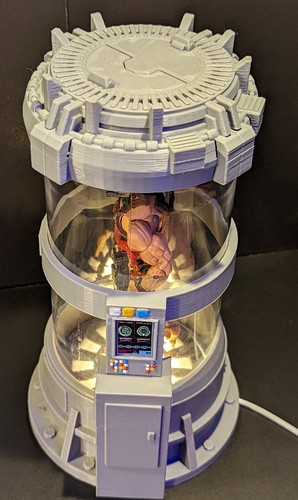 Weapon X Wolverine CRYO CHAMBER for Marvel Legends WITH LED LIGHTING - Picture 4 of 9
