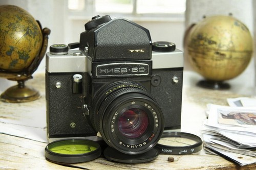 KIEV-60 TTL MEDIUM Format camera 6x6 Soviet camera + lens VOLNA-3 - Picture 6 of 18