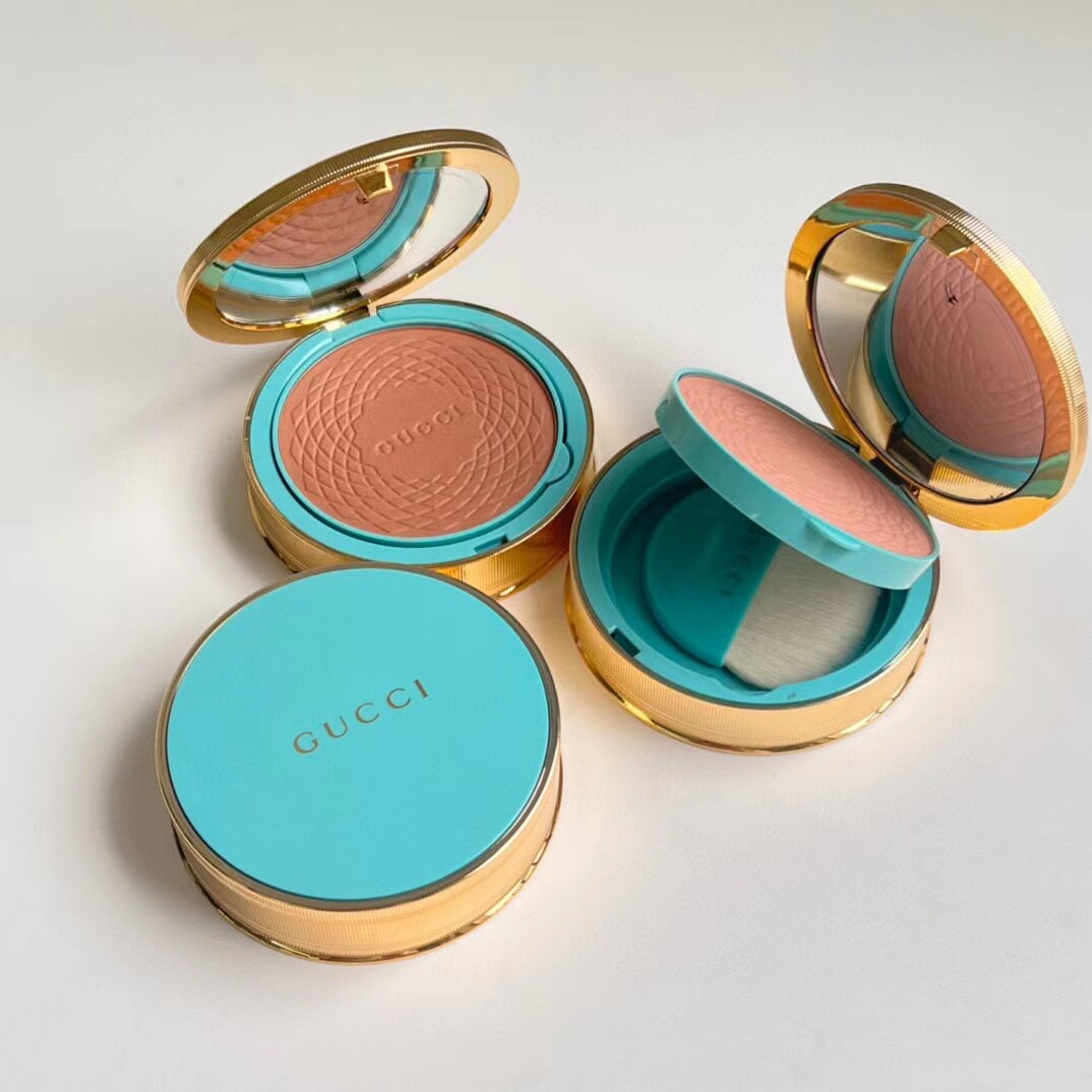 Gucci Poudre De Beauté Éclat Soleil Bronzing Powder Bronzer