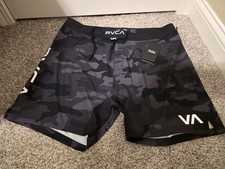 RVCA Men's Fight Scrapper 17 Shorts KZM6 Sz 38 Black Gray Camo NWT MSRP 70