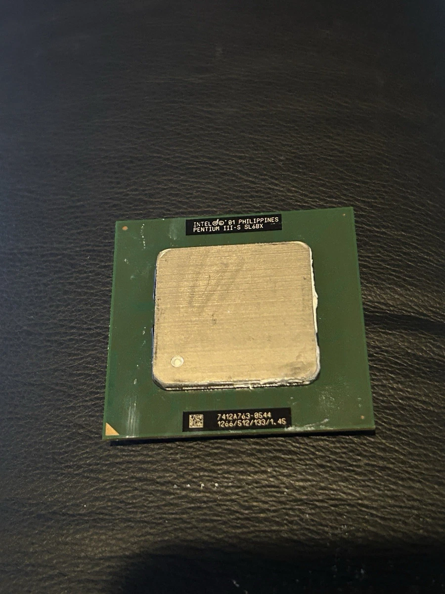 Intel Pentium III 933MHz CPU - Socket 370, Coppermine Core, 256KB
