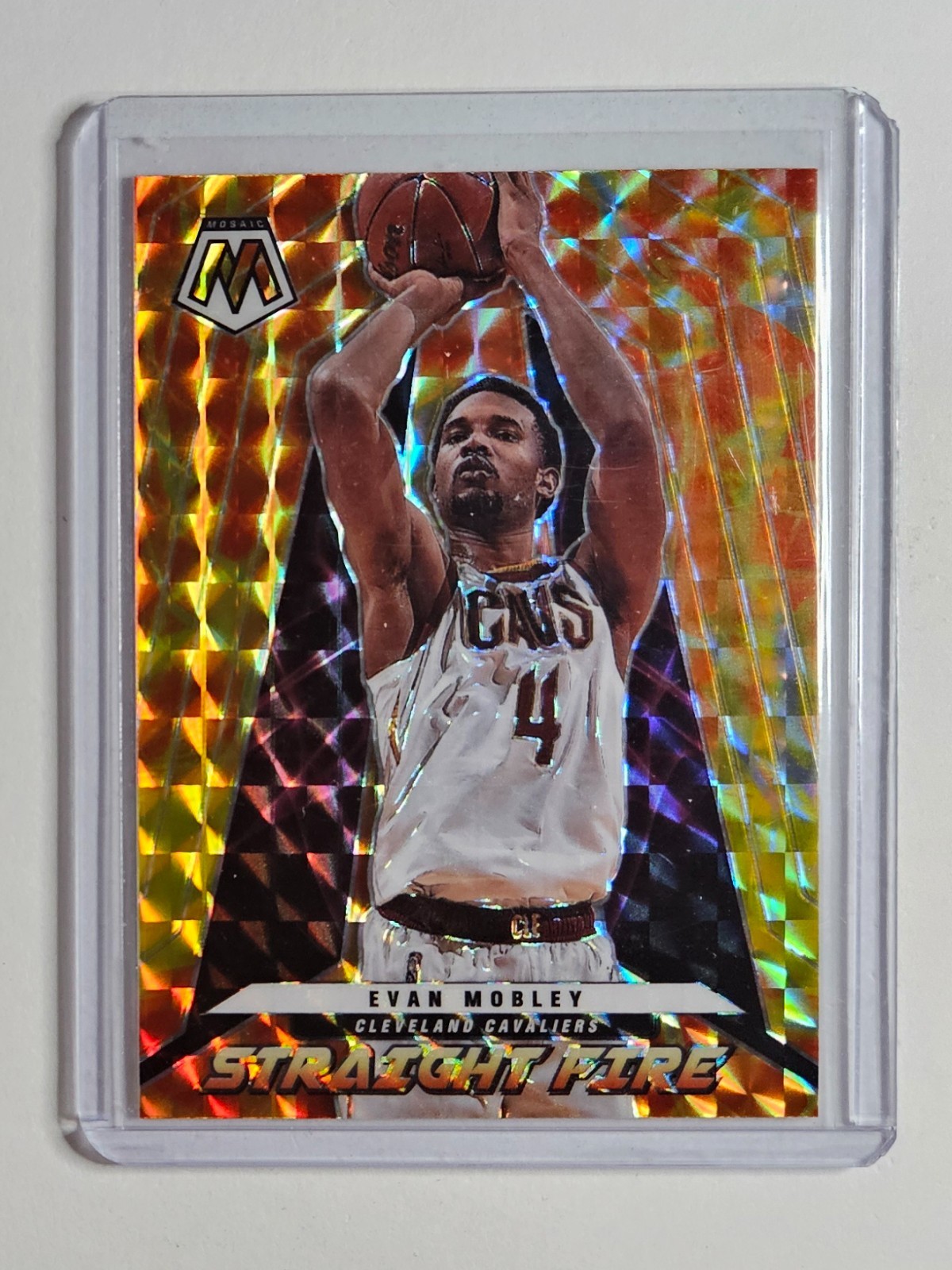 Evan Mobley 2021-22 Mosaic Straight Fire #19 RC Rookie Cavs Insert 🔥