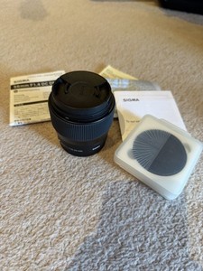 Sigma 56mm f/1.4 DC DN Contemporary EF-M + K&F Adjustable ND Filter