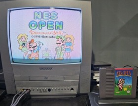NES Open Tournament Golf Authentic Nintendo NES  Nice condition COMPLETE n box!