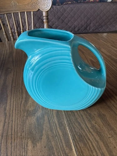 Fiestaware Homer Laughlin Lrg Disk Pitcher Jug Light Turquoise Art Deco ￼