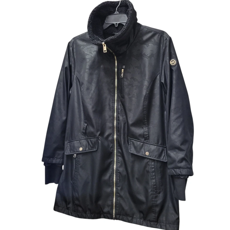 Chaqueta forrada manga larga cremallera completa ribete cuello polar resistente al agua MICHAEL KORS Foto 4 de 4