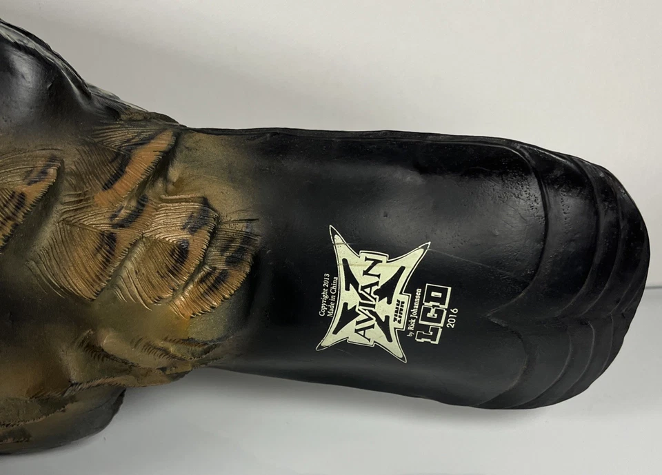 AVIAN X LCD Lookout Hen Turkey Decoy Durable Collapsible Realistic - Image 3 of 4