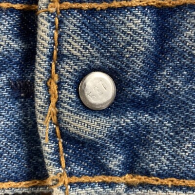 Levi's Denim Jacket 90's vintage Made in 1994 70505-0217 4th
