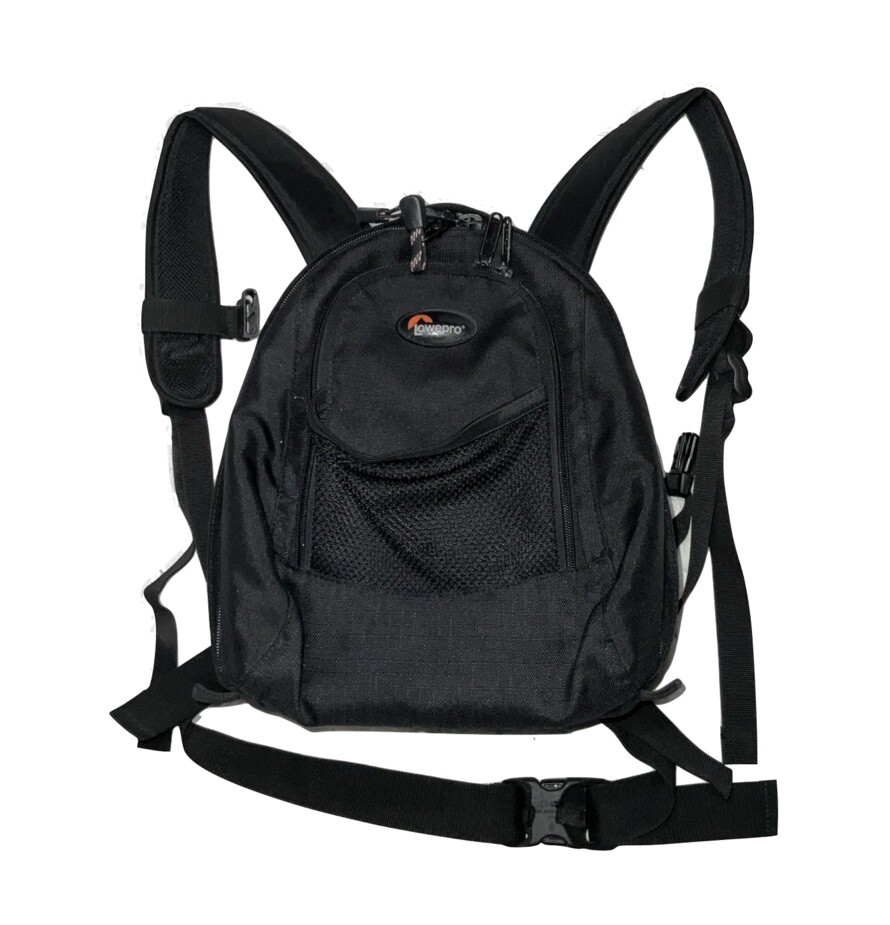 Lowepro Micro Trekker 100 Black Camera Bag Backpack DSLR  display picture 2
