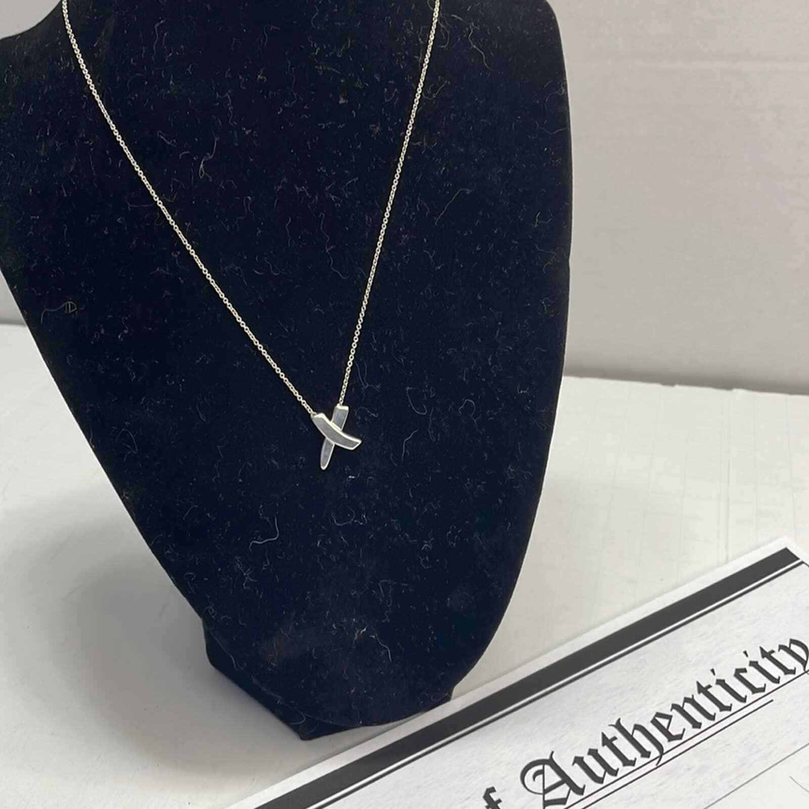 Authentic TIFFANY & CO. Paloma Picasso sterling silver X necklace with