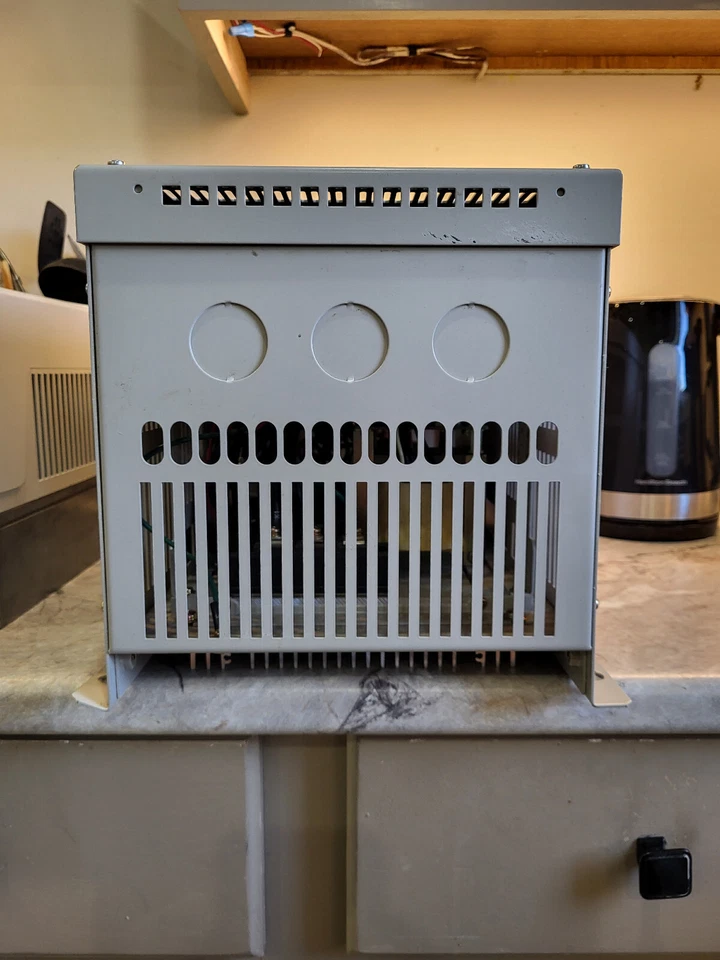 Magnetek Lancer GPD 502 AC Drive L717 10HP 3Ph - Image 4 of 4