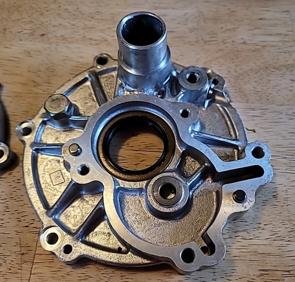 Kawasaki A1 Samurai 250 Intakes 1967 Motorcycle Foto 2 de 4