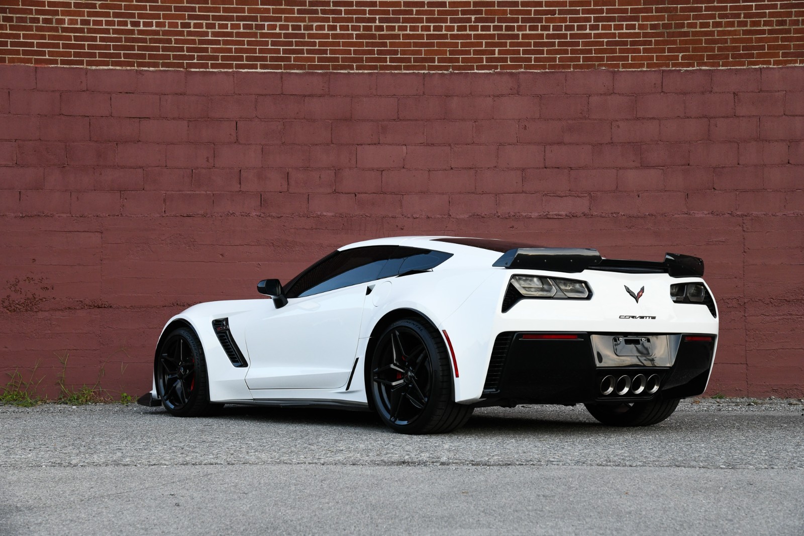 2016 White Chevrolet Corvette   | C7 Corvette Photo 6