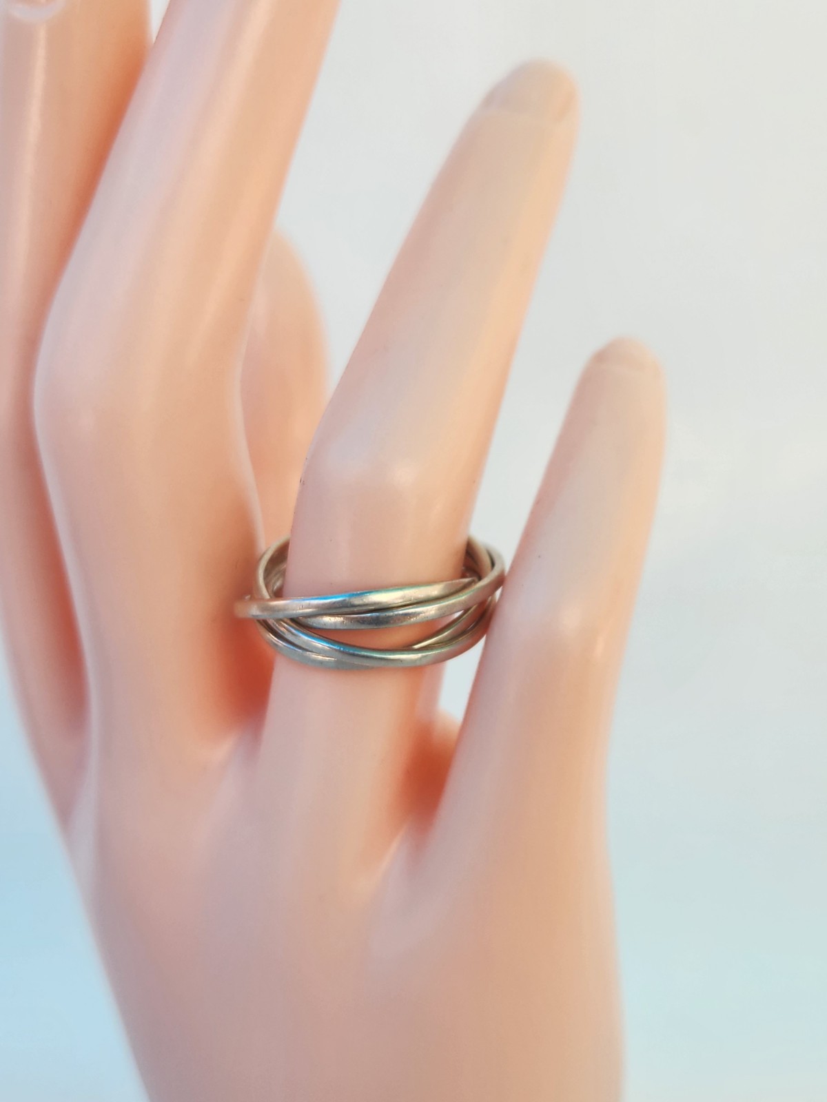 .925 Serling Silver Interlocked Ring Four Band Ri… - image 1