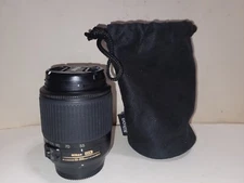 Nikon DX AF-S Nikkor 55-200mm 1:4-5.6G Lens With Carrying Bag