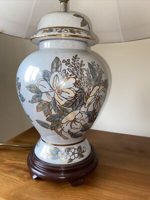 Florale Keramik Tischlampe mit Schirm Orientalische Blumen 60 cm hoch 41 cm großer Schirm