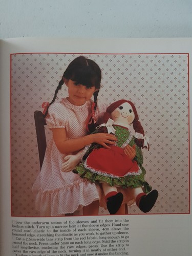 Craft Book - 101 Soft Toys Fun To Make For Children & Babies 2001 HCDJ Van Zandt - Picture 5 of 24