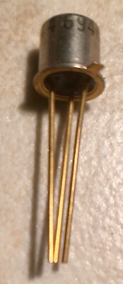 Transistor NPN Germanium Tesla Vintage 104NU71 - Plaqué Or - 0.125W 0.25A - Pour Restauration Audio