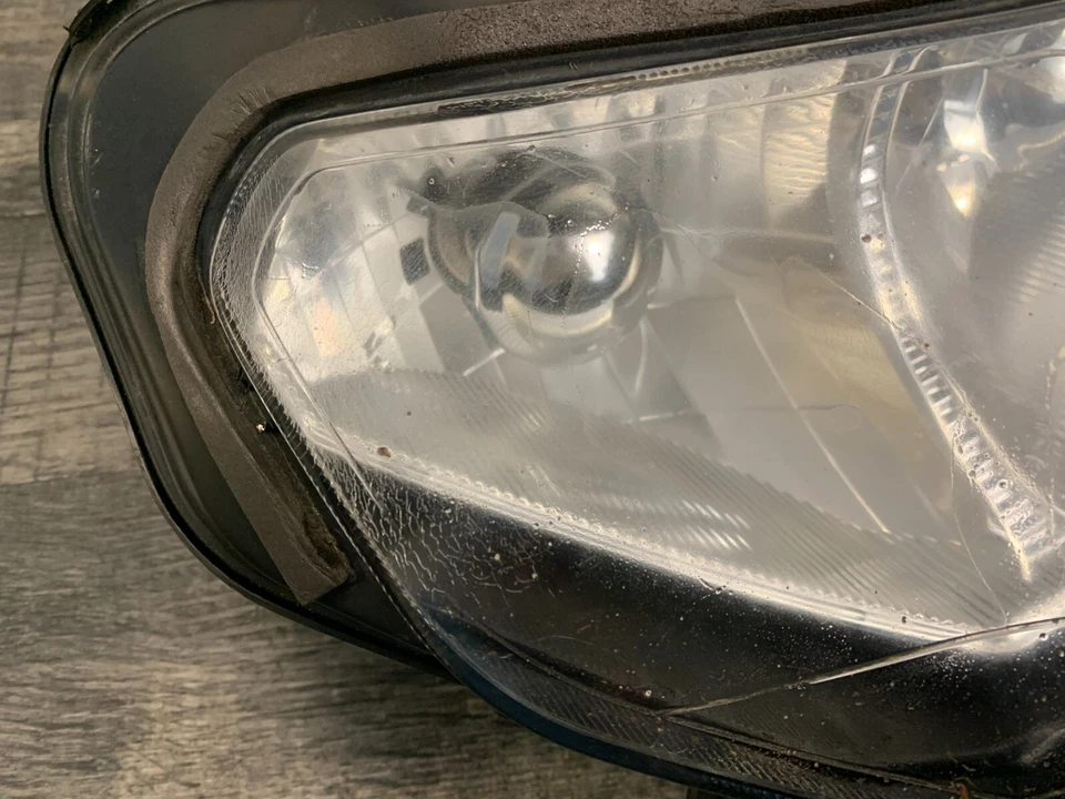 Faro delantero OEM Suzuki 2002 2003 GSXR600 GSXR750 Foto 2 de 4