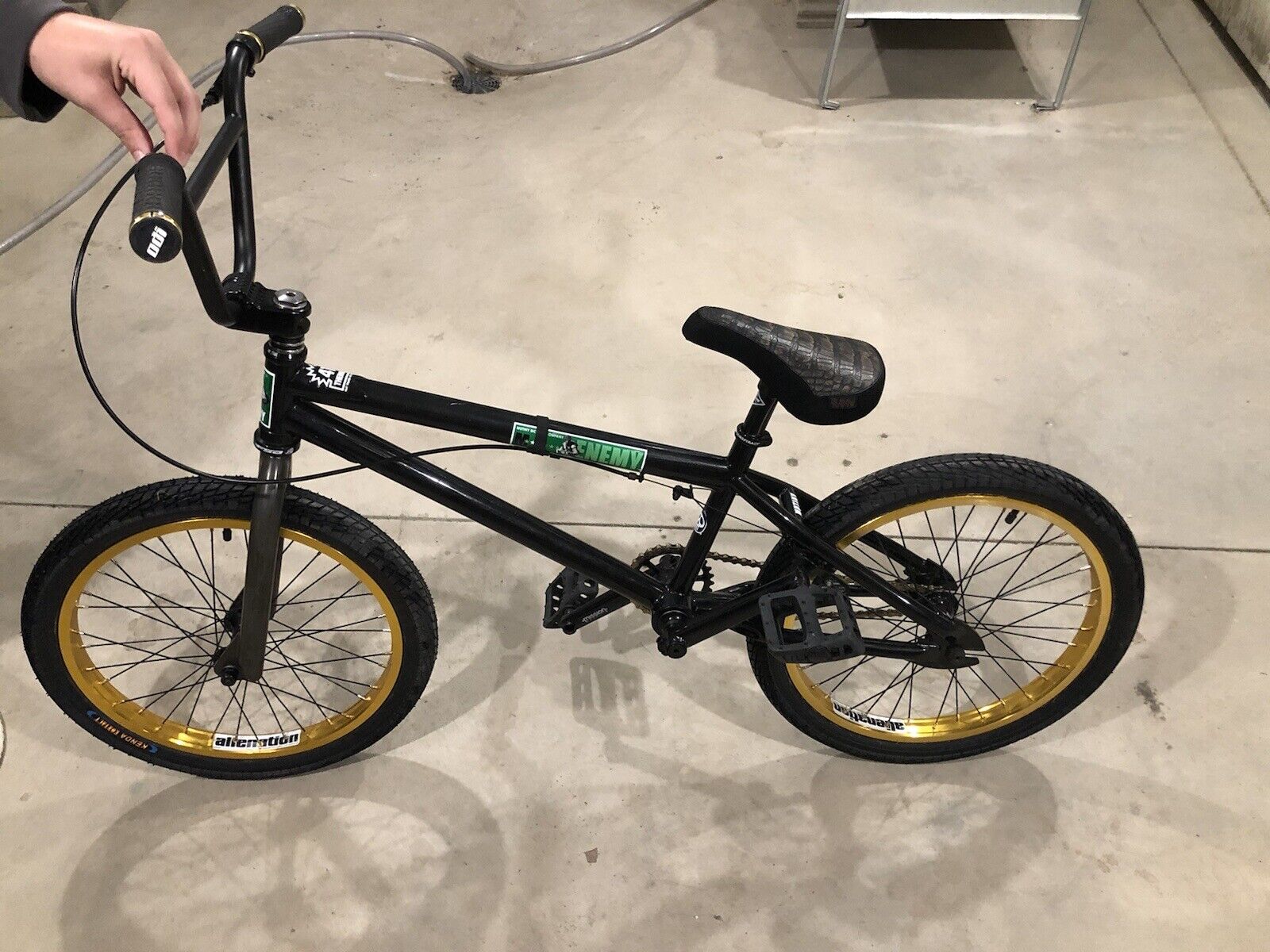 Mutiny Bmx Bike