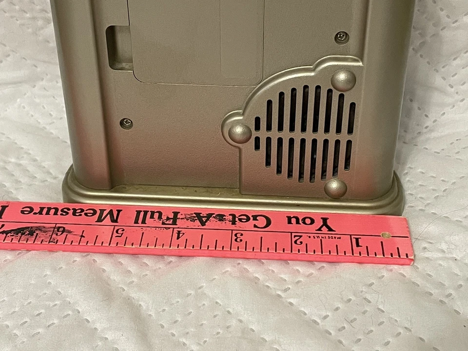 Vintage Seiko Mickey & Minnie Disney Relógio de Quartzo Despertador Colecionável Anos 80 Leia - Imagem 4 de 4