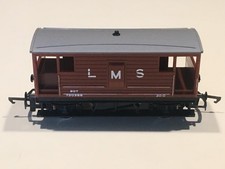Hornby L.M.S. 20 Ton Brake Van 730386 Illuminated Tail light OO Gauge