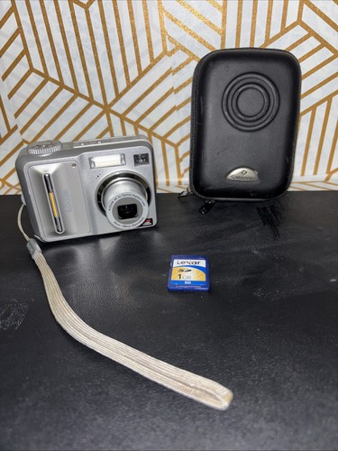 Kodak EasyShare C 653 3.2MP Silver Compact Digital Camera SEE DETAILS