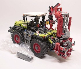 LEGO Technic CLAAS XERION 5000 TRAC VC 42054 In 2016 Used Retired As Is