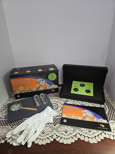 2014 US Mint Coin Discovery Set + 3 Kennedy Half-Dollars Proof Uncirculated Circ