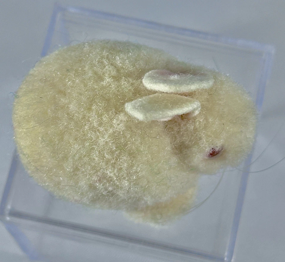 Steiff Mini Wool Albino White Bunny Rabbit Pom Pom 4cm Smallest Size Rare - Image 3 of 4