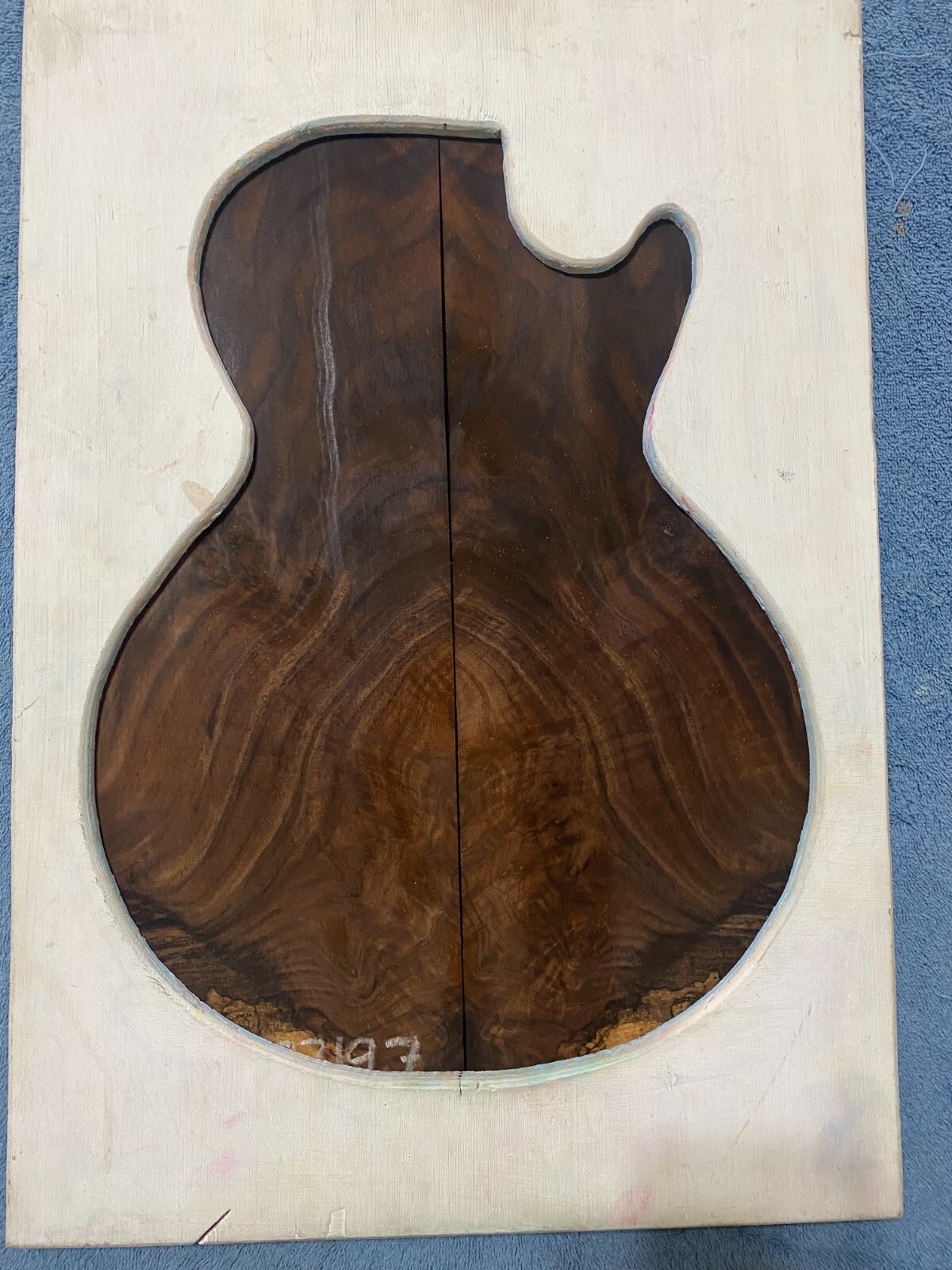 Picture 2 of 6