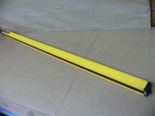 Banner Mse4824y Mini Screen 30' Range 48" Light Curtain Signal Emitter 24Vdc