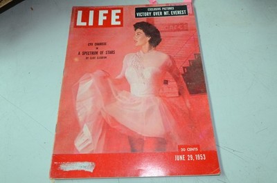 Audrey Hepburn Marilyn Monroe Ad MM Ad June 1953 Life Magazine