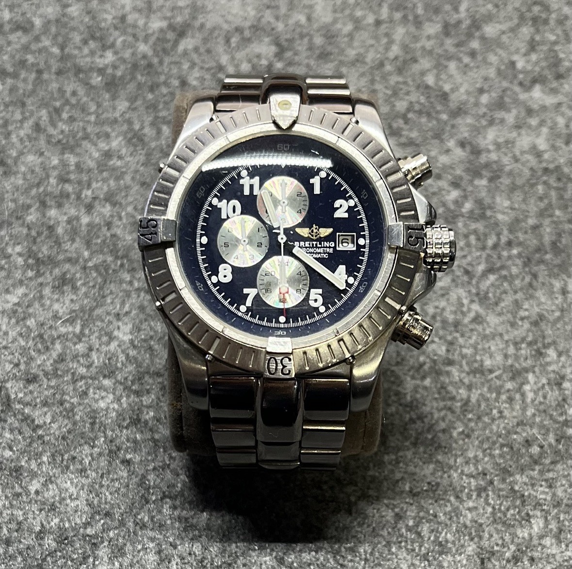 Breitling Avenger A1338111BC33