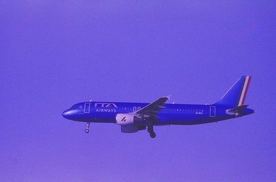 Original Farbdia Airbus A320 EI-DTA von ITA Airways