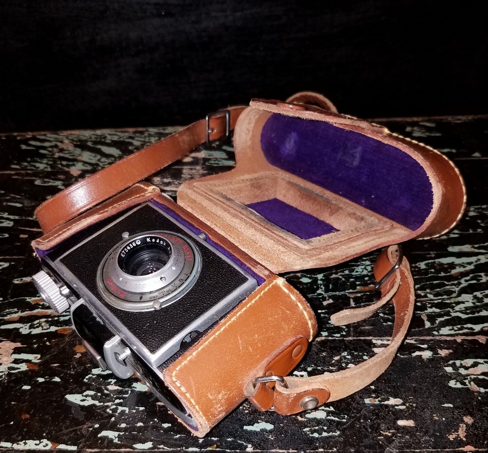 OLD VINTAGE KODAK FLASH BANTAM FILM CAMERA eBay