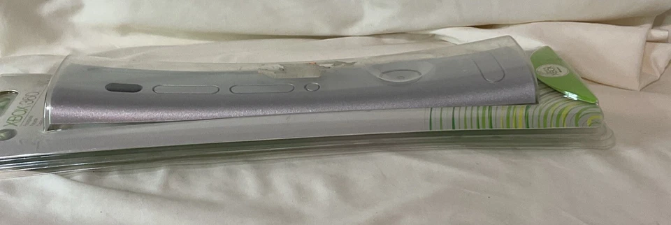 NUEVO Auténtico Microsoft Xbox 360 PLATEADO Placa Frontal B4L-00005, SELLADO DE FÁBRICA 2005 Foto 4 de 4