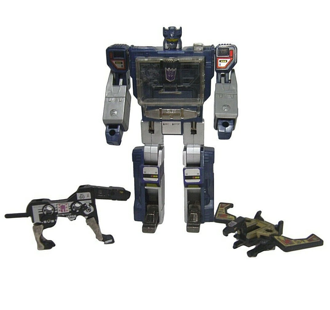 g1 transformers soundwave