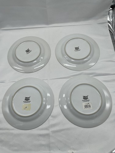 Plates Sakura Magic of Santa 4 Dessert Or Salad Christmas Debbie Mummer 1998 - Picture 7 of 7