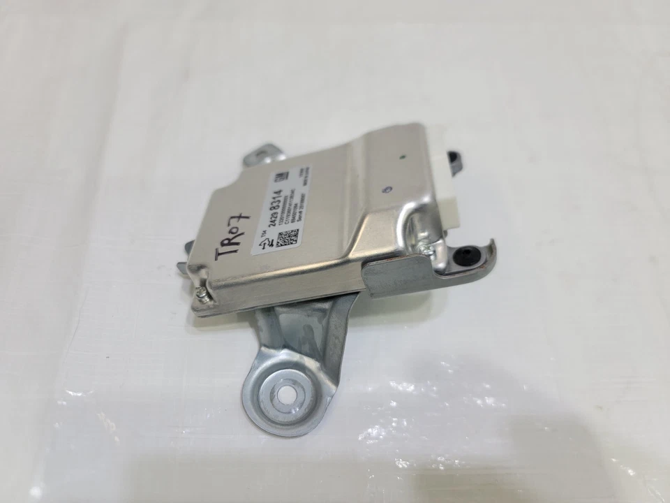 Módulo de control de transmisión Chevrolet Spark 2017-2020 TCM OEM 24298314 Foto 3 de 4